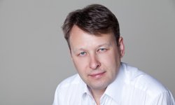 Андрей Золотухин: Мы хотим сократить расстояние между клиентом и банком. Фотография предоставлена пресс-службой ВУЗ-банка