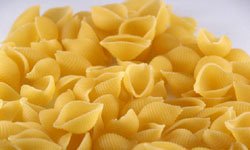 Макароны потянулись за долларом Фотография предоставлена сайтом www.morguefile.com