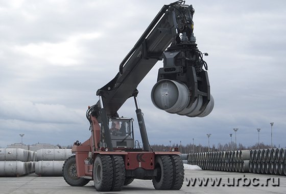 Склады УЭХК обеспечены современной техникой