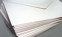 Оклад в конверте. Фотография предоставлена сайтом www.morguefile.com