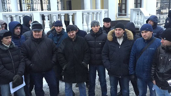 Фотография из твиттера Алексея Беззуба