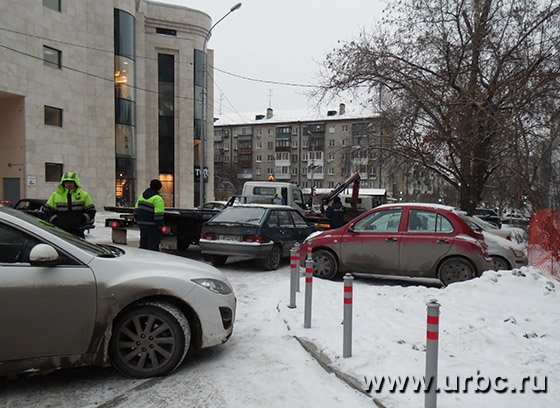 Эвакуаторы и штрафстоянки не пугают нарушителей