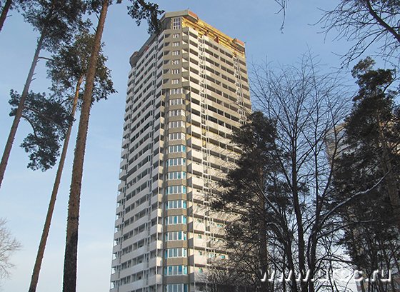 В течение полутора лет готовность дома оценивается застройщиком на 87%