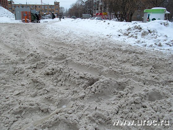 Завершить очистку улично-дорожной сети коммунальщики обязаны к 8 февраля