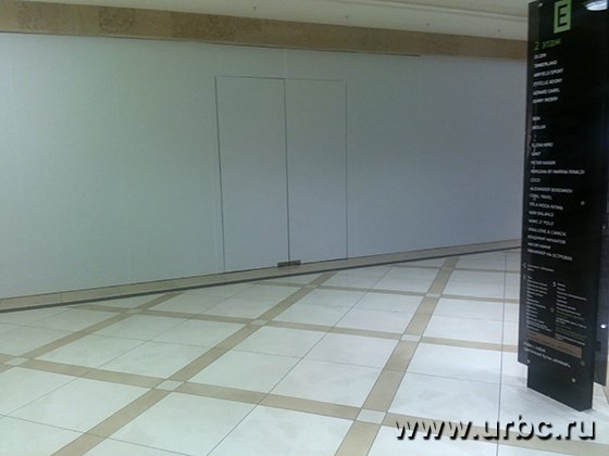 Так выглядят пустые торговые площади в ТЦ «Европа» Так выглядят пустые торговые площади в ТЦ «Европа»