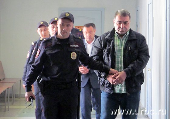 Преступники были взяты под стражу в зале суда