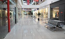 Из-за кризиса торговые центры Екатеринбурга переводят ритейлеров на процент с оборота