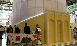 Посетители «Иннопрома» увидели современные модели локомотивов и макет реконструкции Центрального стадиона