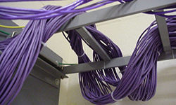 Недоступная среда. Фотография предоставлена сайтом morguefile.com (alexfoley)