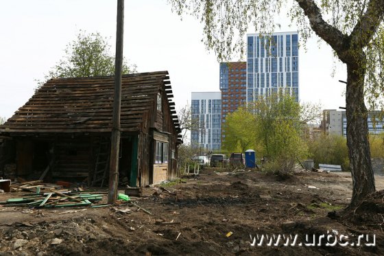 Проект предусматривает решение проблемы расселения ветхого жилья возле Южного автовокзала