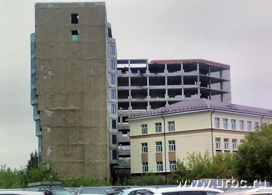 Судьба долгостроя у Белого дома решится в суде Судьба долгостроя у Белого дома решится в суде