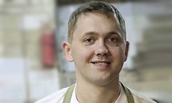 Дмитрий Кулаков: Люди нуждаются в вещах, которые сделаны своими руками. Фотография предоставлена коворкингом «Реформа»