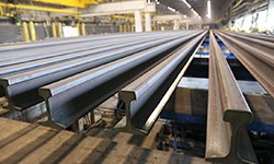 ЕВРАЗ увеличит выпуск стометровых рельсов. Фотография предоставлена управлением по связям с общественностью ЕВРАЗа