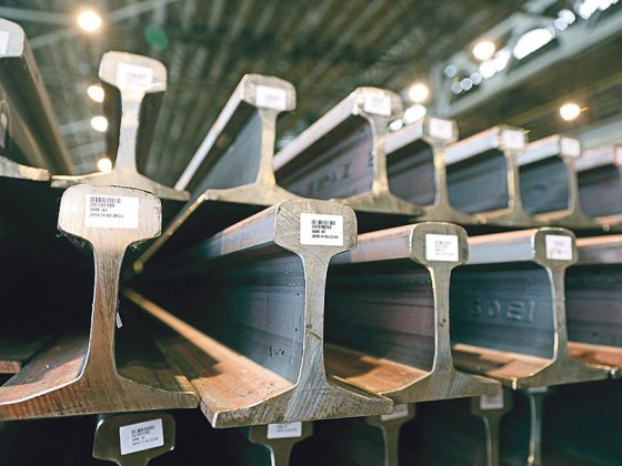 ЕВРАЗ произвел и поставил 1,3 тыс. тонн рельсов для метрополитена Мехико