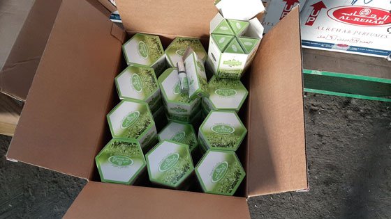 Челябинские таможенники пресекли ввоз в Екатеринбург немаркированной парфюмерной продукции стоимостью 2 млн рублей Челябинские таможенники пресекли ввоз в Екатеринбург немаркированной парфюмерной продукции стоимостью 2 млн рублей