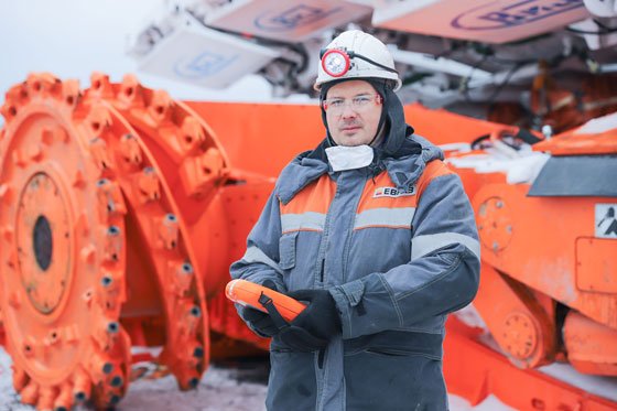 На шахте «Усковская» Распадской угольной компании запустили новую лаву с показателями добычи до 6 тыс. тонн в сутки На шахте «Усковская» Распадской угольной компании запустили новую лаву с показателями добычи до 6 тыс. тонн в сутки