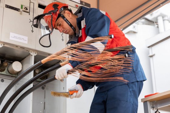 Команды «Россети Урал» и «Россети Волга» стали лучшими на корпоративном чемпионате «Молодые профессионалы»