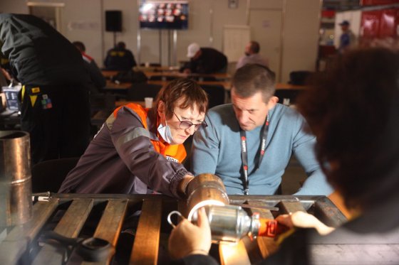 Мастера ЕВРАЗа сразятся за победу на VIII Национальном чемпионате WorldSkills Hi-Tech в Екатеринбурге Мастера ЕВРАЗа сразятся за победу на VIII Национальном чемпионате WorldSkills Hi-Tech в Екатеринбурге