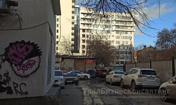 Особняк принесли в жертву небоскребу Особняк принесли в жертву небоскребу