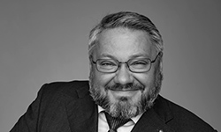 Антон Баков: Мы работаем на своих детей больше, чем на себя