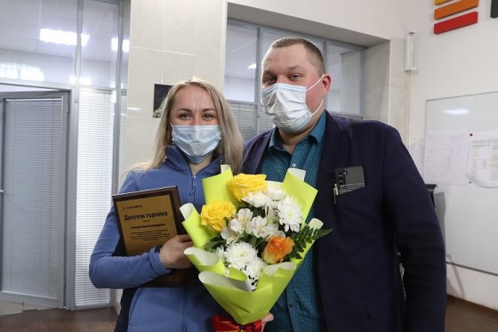 На шахте «Распадская-Коксовая» прошла экскурсия для жен горняков на глубине 560 метров На шахте «Распадская-Коксовая» прошла экскурсия для жен горняков на глубине 560 метров