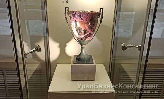 Город засыпает, открываются музеи