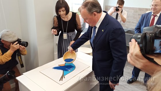 Юные художники Академического