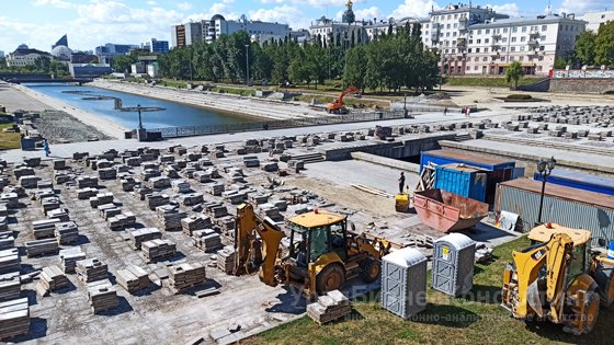 Сквер готов к празднику