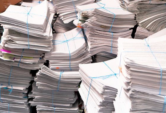 ЕВРАЗ ЗСМК передал на переработку более 4 тонн макулатуры в рамках экологической акции