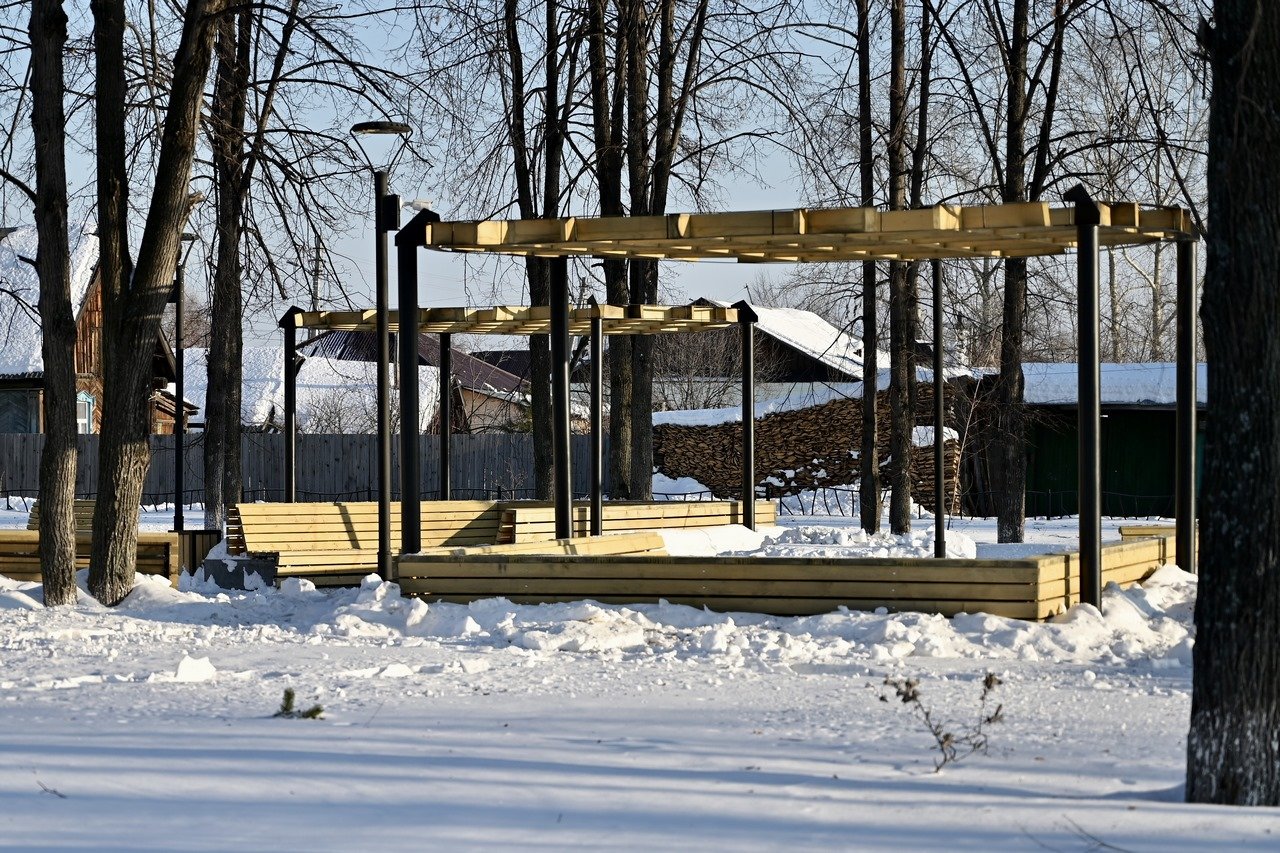 Свердловский губернатор Евгений Куйвашев проверил ход благоустройства Верхотурья Свердловский губернатор Евгений Куйвашев проверил ход благоустройства Верхотурья