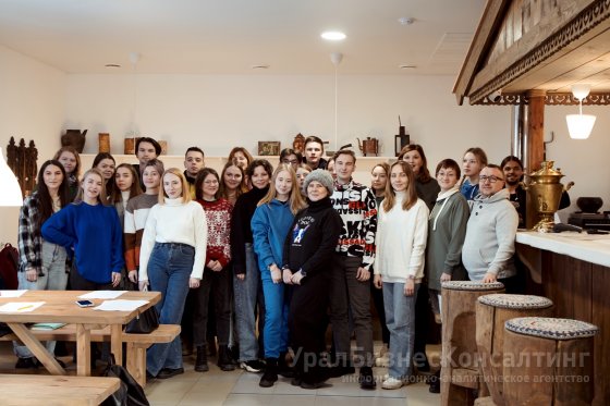 Студенты «апгрейдят» избы Студенты «апгрейдят» избы