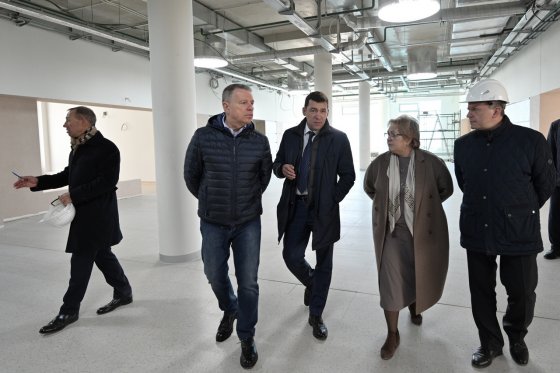 Лицей строится по графику Лицей строится по графику