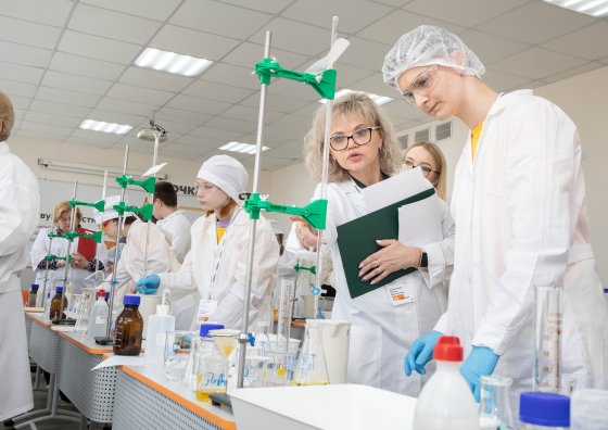 В чемпионате ЕВРАЗа по высокотехнологичным профессиям приняли участие почти 100 школьников Сибири и Урала В чемпионате ЕВРАЗа по высокотехнологичным профессиям приняли участие почти 100 школьников Сибири и Урала