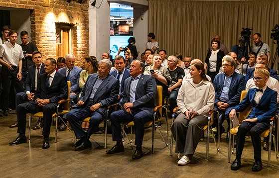 Екатеринбург держит марку Екатеринбург держит марку