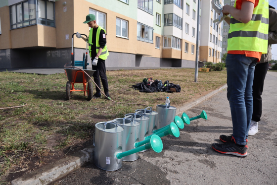 В Академическом районе Екатеринбурга начали работу школьные и трудовые лагеря для подростков