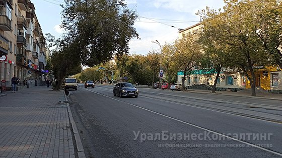 В Екатеринбурге завершили ремонт улицы 8 Марта В Екатеринбурге завершили ремонт улицы 8 Марта