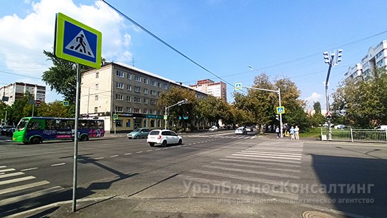 В Екатеринбурге завершили ремонт улицы 8 Марта В Екатеринбурге завершили ремонт улицы 8 Марта