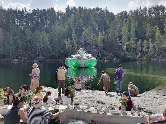 Не каменный цветок Не каменный цветок