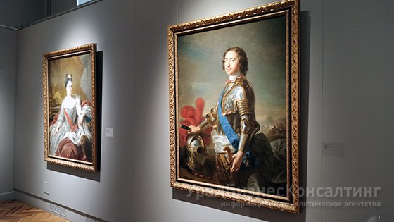 Портреты, шкатулки, драконы