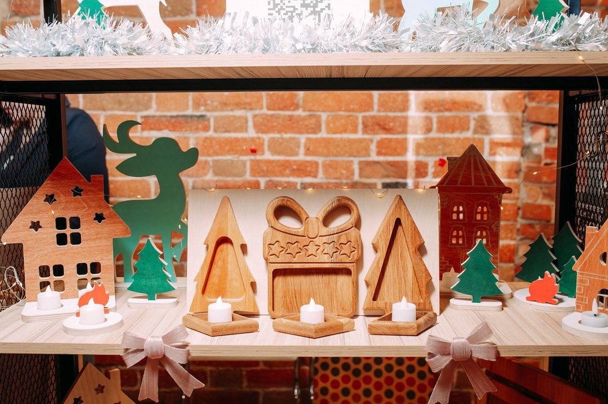 В Екатеринбурге ярмарку самозанятых в кластере «Домна» посетили более 3 тыс. человек В Екатеринбурге ярмарку самозанятых в кластере «Домна» посетили более 3 тыс. человек