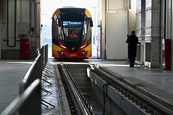 Свердловский губернатор Евгений Куйвашев открыл в Верхней Пышме трамвайное депо