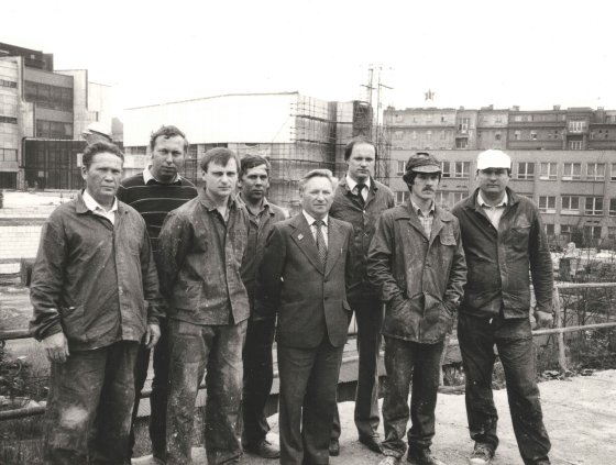 Власти Екатеринбурга продолжили традицию называть улицы города именами выдающихся строителей Власти Екатеринбурга продолжили традицию называть улицы города именами выдающихся строителей