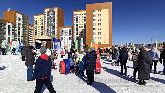 Масленица в Академическом