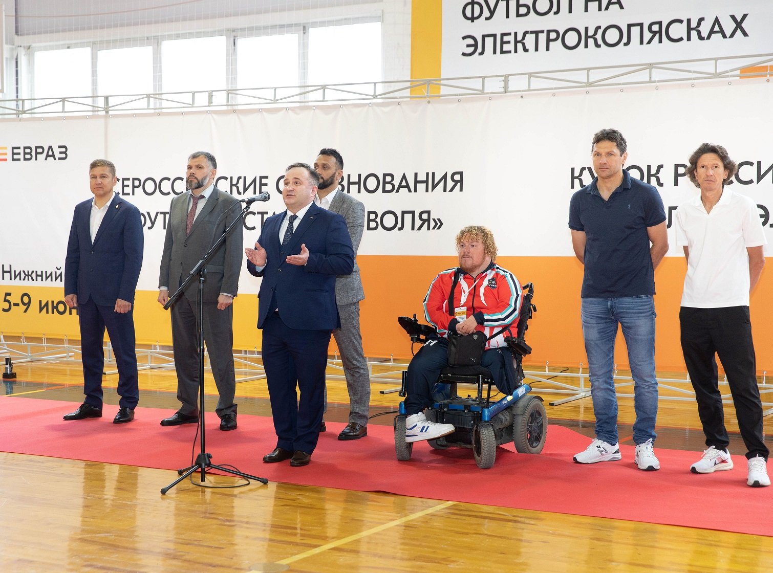 ЕВРАЗ поддержал Всероссийские соревнования по футболу «Стальная воля» и первый Кубок России по футболу на электроколясках 