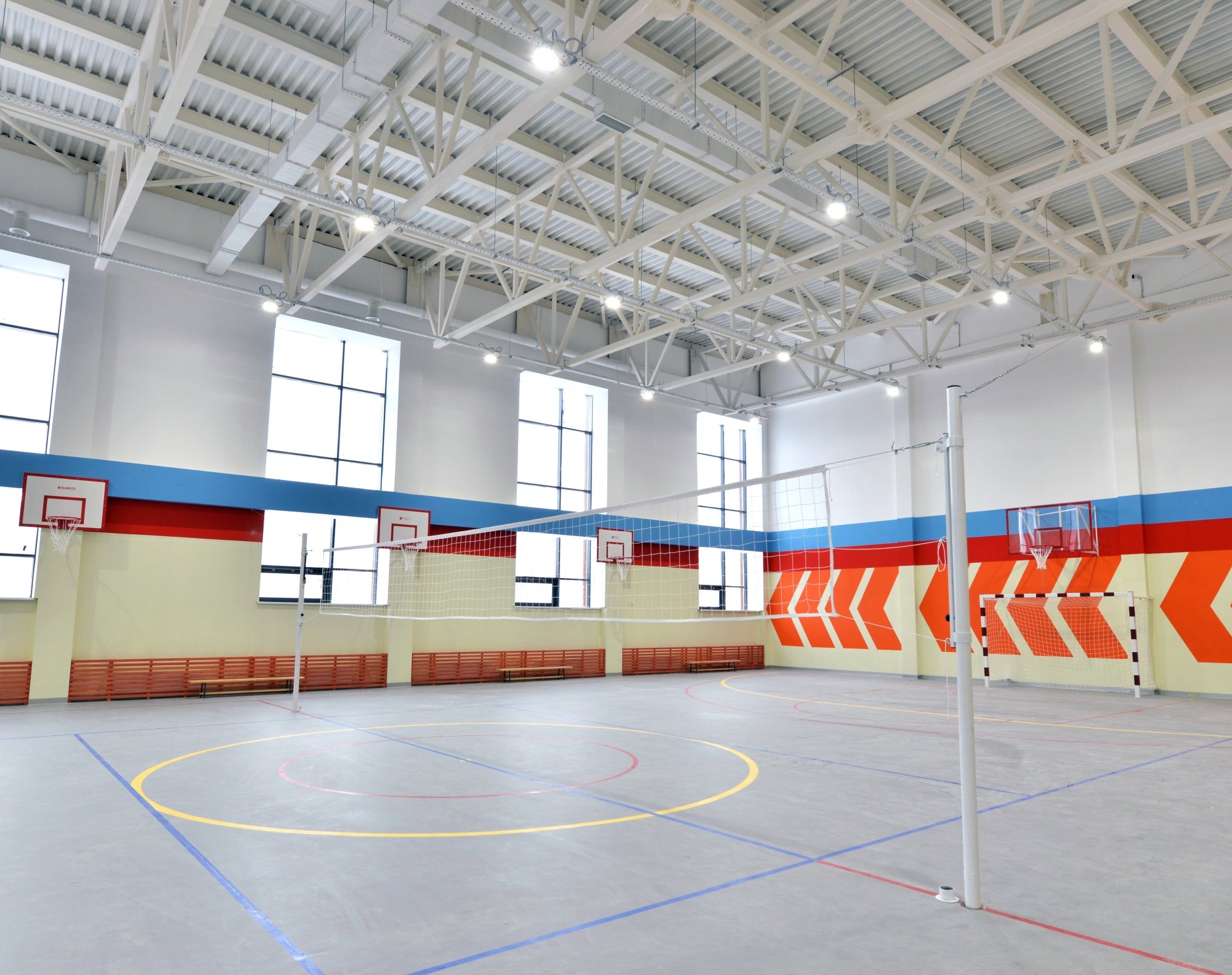 В Верх-Исетском районе Екатеринбурга в обновленной школе № 41 с начала сентября стартует масштабная программа допобразования В Верх-Исетском районе Екатеринбурга в обновленной школе № 41 с начала сентября стартует масштабная программа допобразования