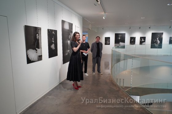 Оптика, фотовыставка и балет Оптика, фотовыставка и балет