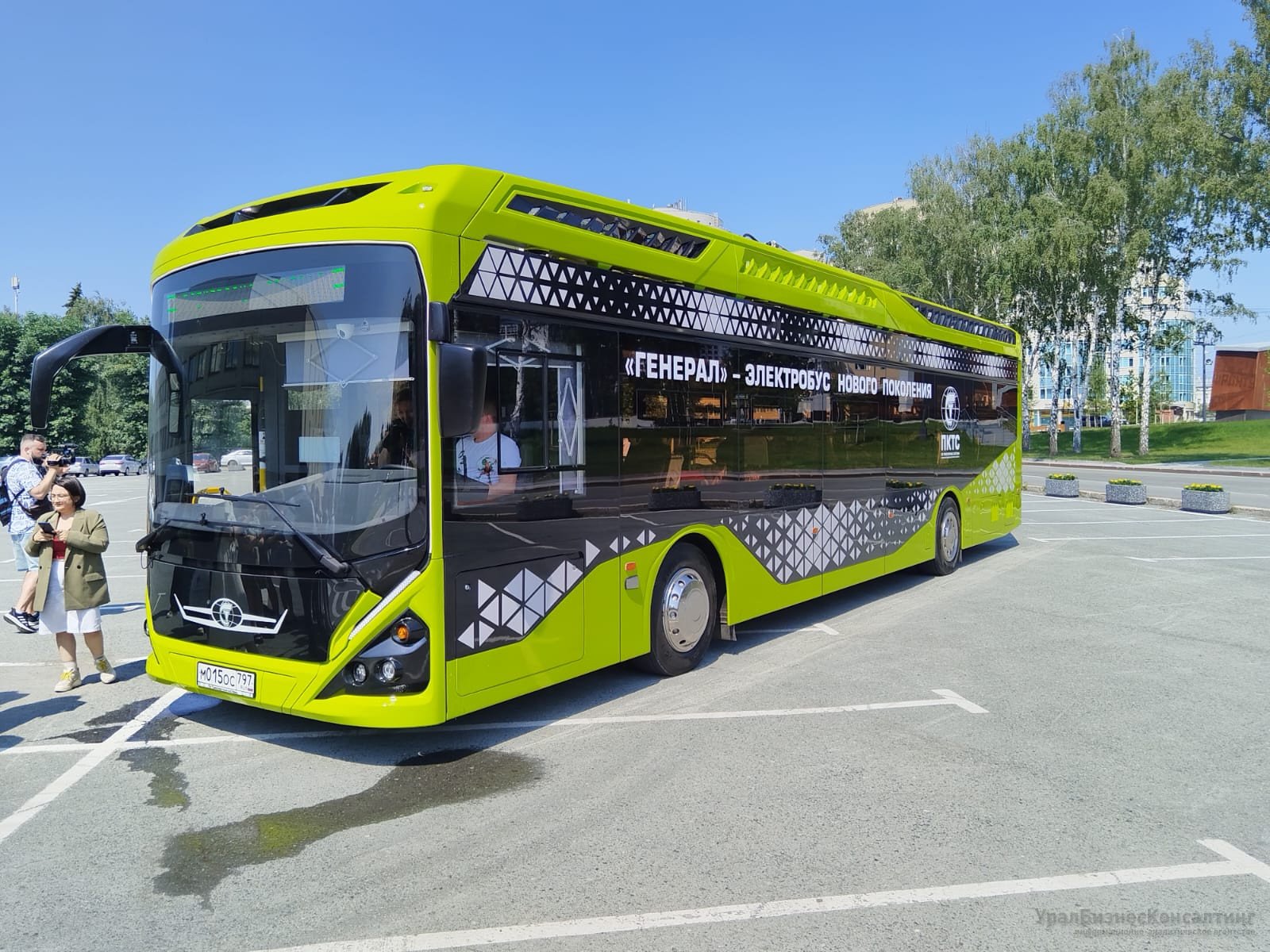 В дни ИННОПРОМа на маршруте к МВЦ «Екатеринбург-Экспо» будет курсировать новый электробус «Генерал» В дни ИННОПРОМа на маршруте к МВЦ «Екатеринбург-Экспо» будет курсировать новый электробус «Генерал»