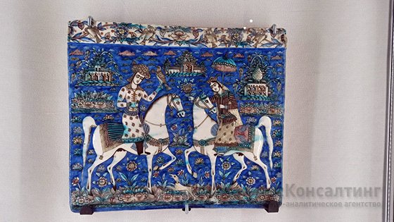 В культурном центре «Эрмитаж-Урал» 28 января состоится ротация экспонатов выставки «Узоры золота на стали...» Искусство оружия Ближнего Востока XVI-XIX веков»