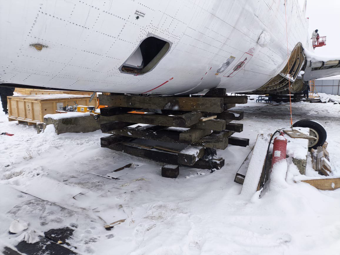 В Новосибирской области завершают разбор самолета Airbus А320 В Новосибирской области завершают разбор самолета Airbus А320