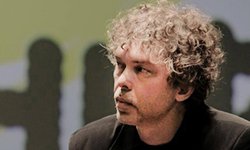 Алексей Баженов: Индустрия моды нуждается в децентрализации